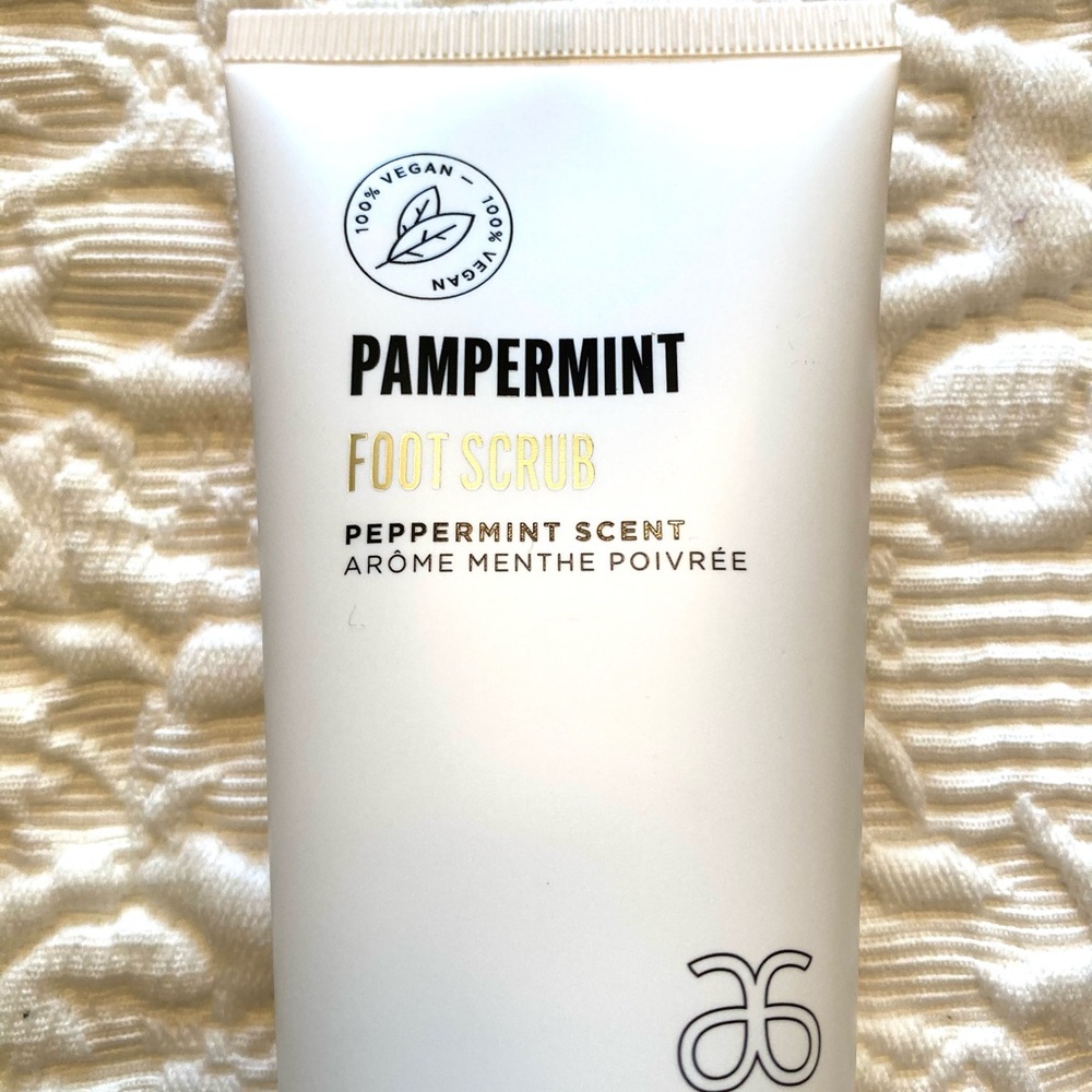 Arbonne Foot Cream & Foot Scrub Set - Picture 5 of 10